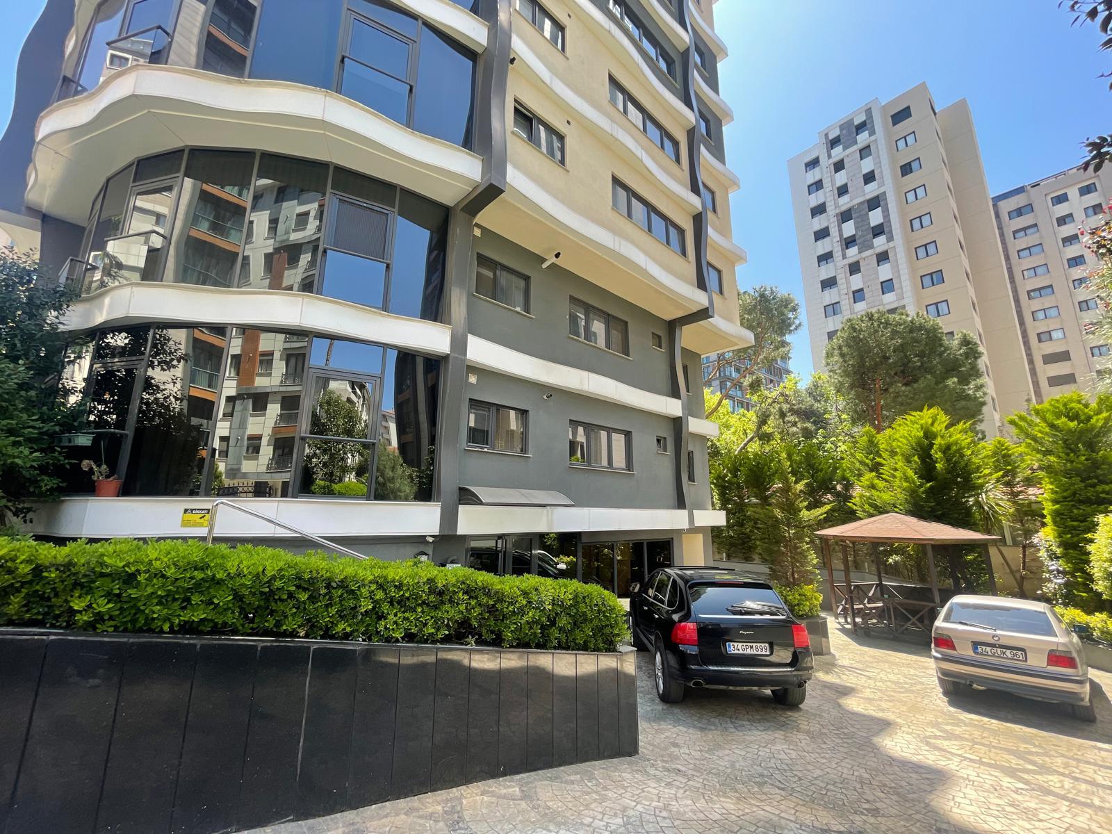 Kaptan Arif Sokak 20 Daire 3+1 - 9